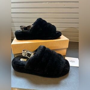 UGG Fluff Yeah Genuine Shearling Slingback Sandal Black size 10